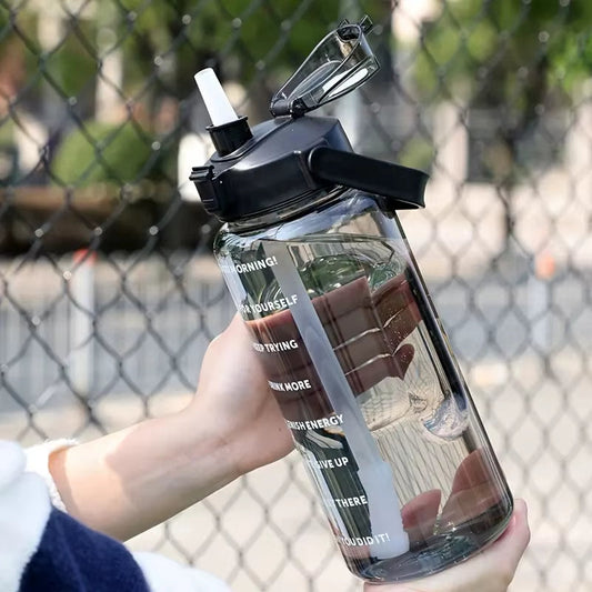 2000ML Sports Water Bottle with Straw Large Capacity Portable Leakproof Sports Fitness Bottle with Time Marker for Outdoor Gym